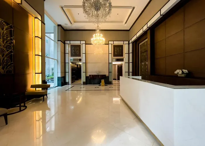 300m Bts L Large 68 Sqm L Pool And Sauna * 曼谷